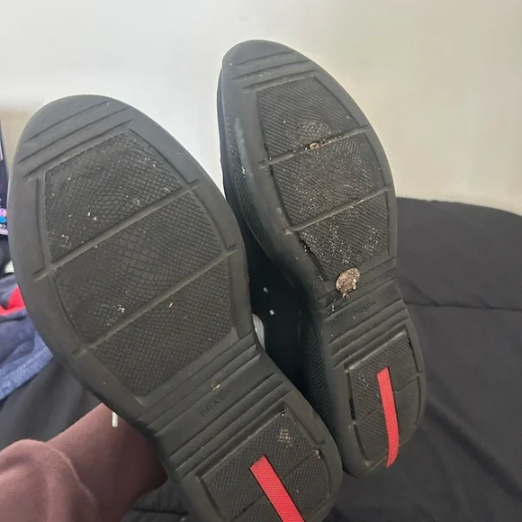 Prada Black and White Men's Shoes - Picture 4 of 4